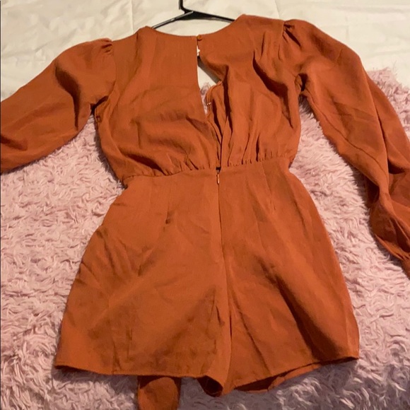 One piece short romper. - Picture 2 of 2